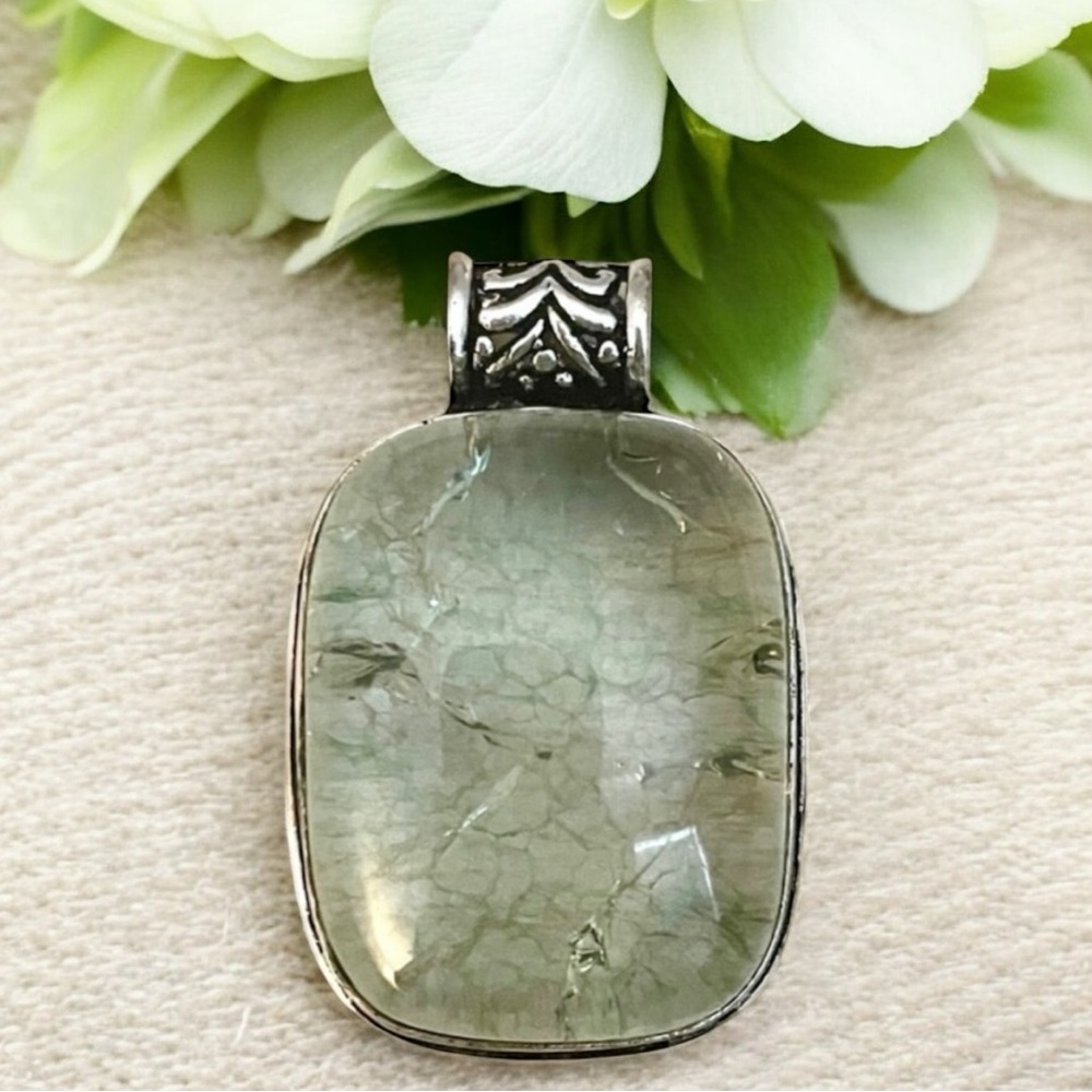 Handmade Green Crackle Quartz Pendant